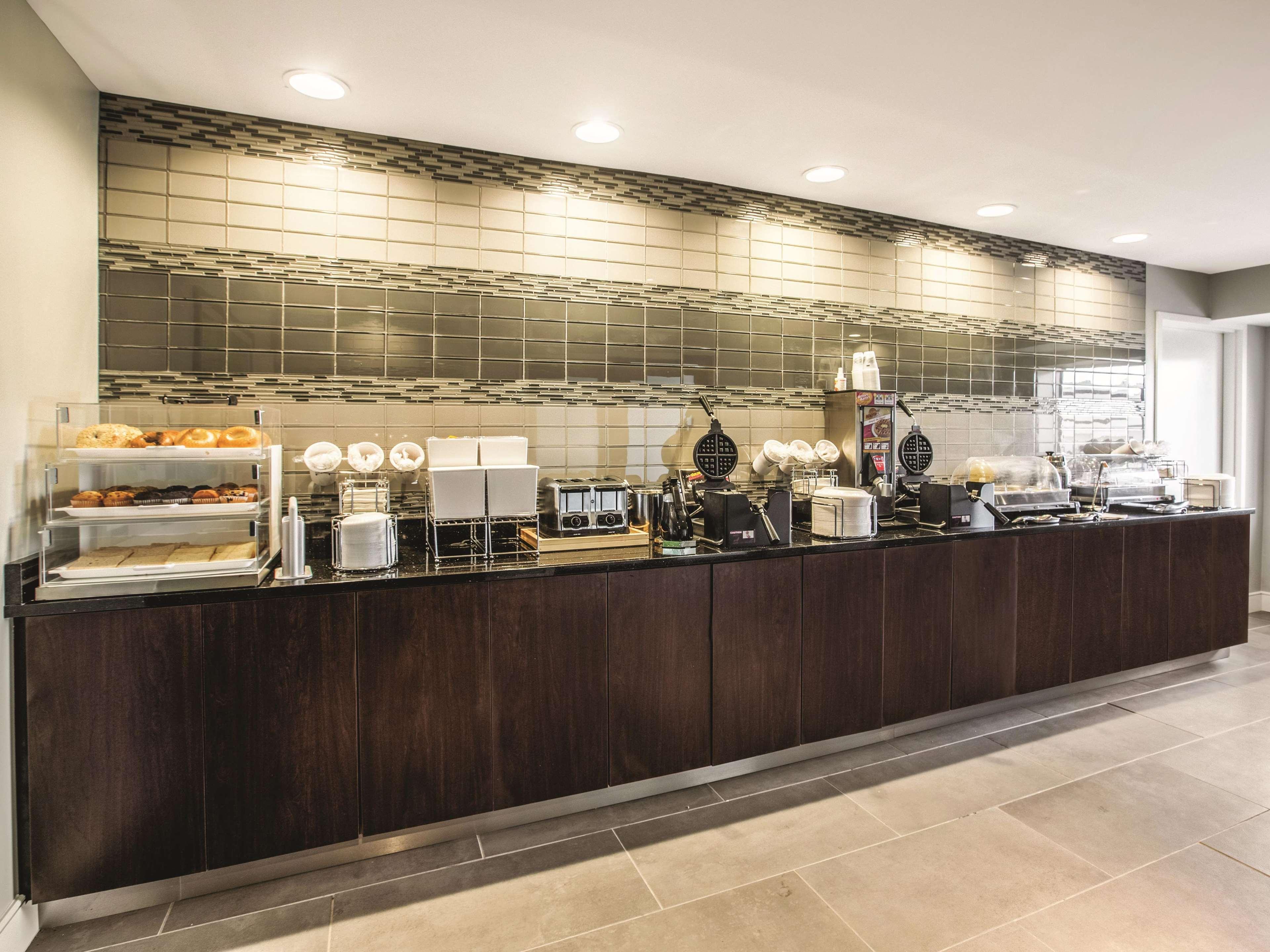 La Quinta By Wyndham Atlanta Midtown - Buckhead Hotel Ngoại thất bức ảnh