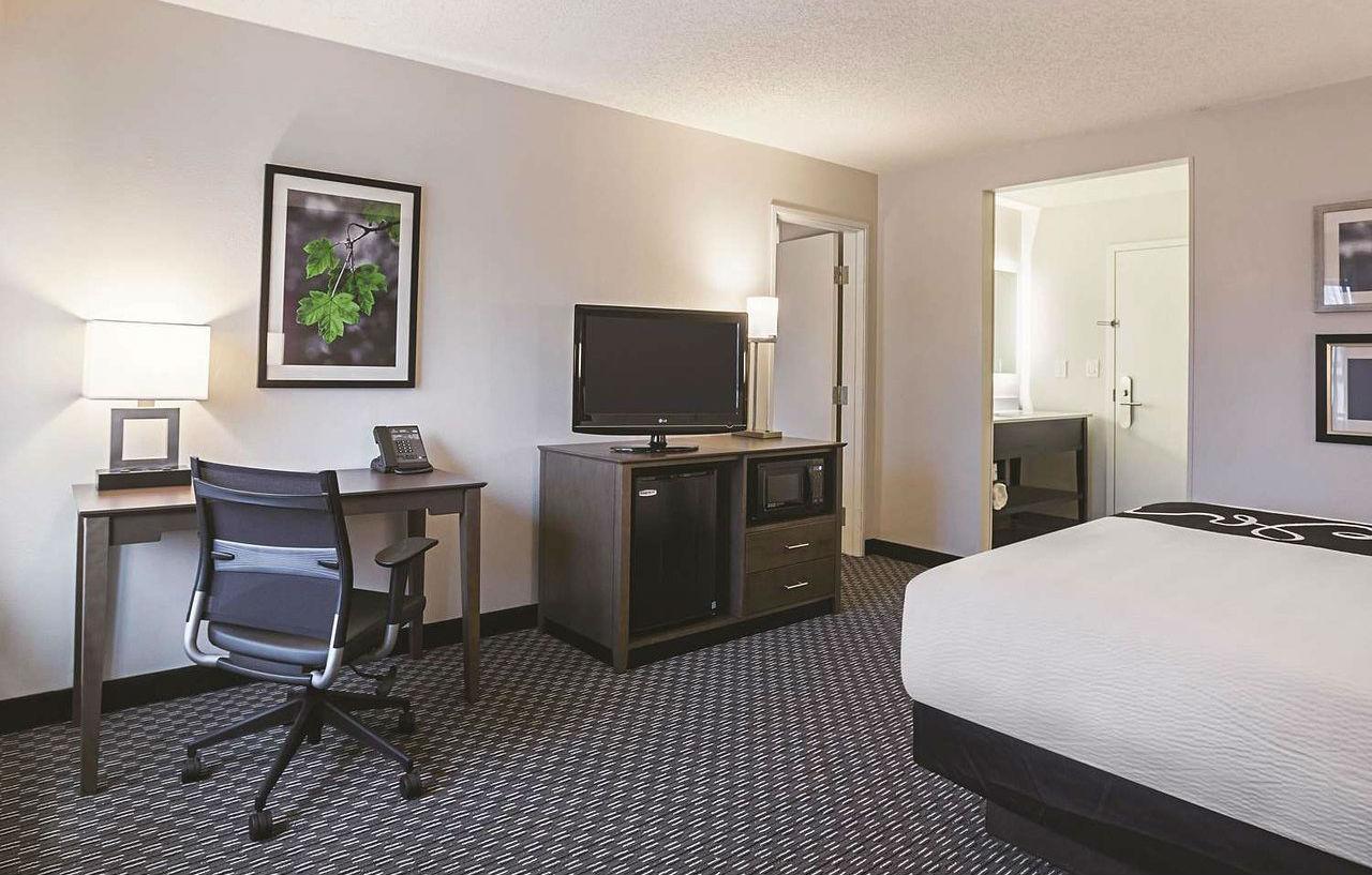 La Quinta By Wyndham Atlanta Midtown - Buckhead Hotel Ngoại thất bức ảnh